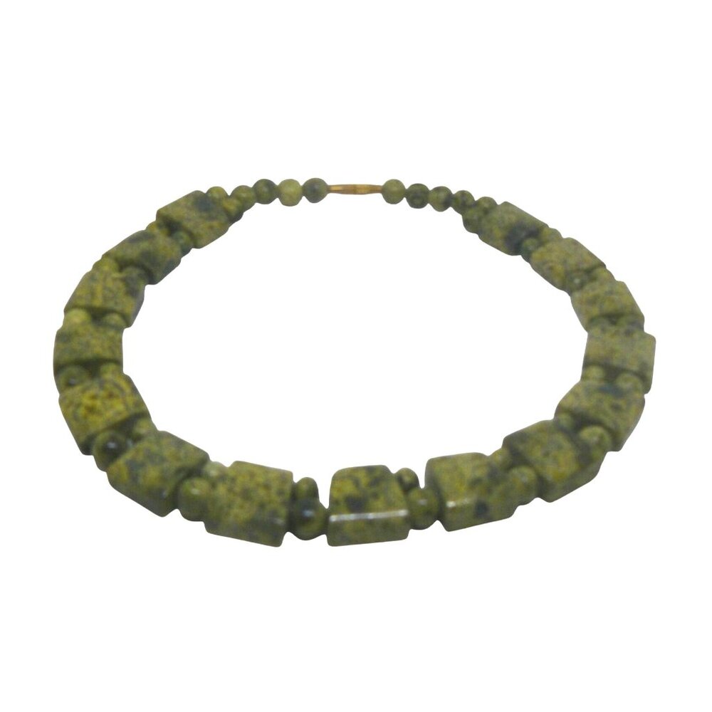Green Russian Serpentine Stone Beaded Necklace Unique Geometric Design 16 in Vtg